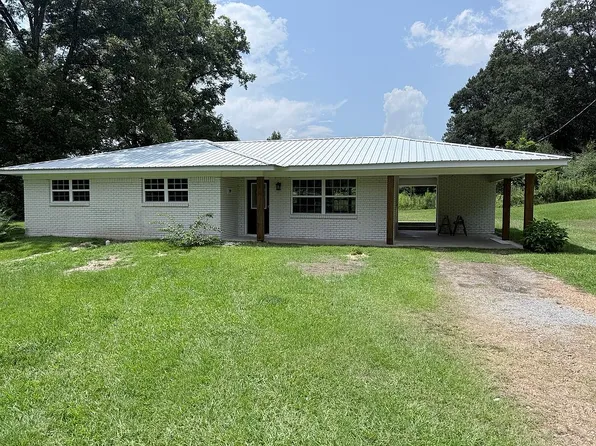 89 N Gaston St, Ackerman, MS 39735