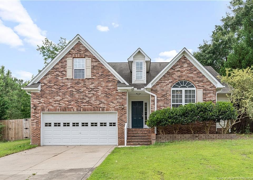 1st image of 196 Oakmont Dr