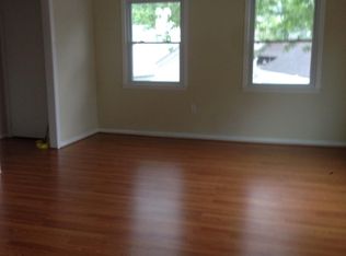 317 N Stowe Ln, Monroe Township, NJ