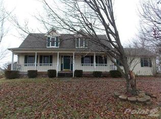 1018 Indian Trl, Lawrenceburg, KY 40342