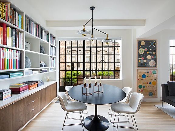 5th image of 10 Park Ave #25A