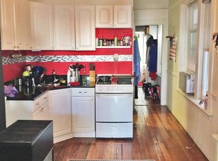 28 Prince St APT 3, Boston, MA 02113