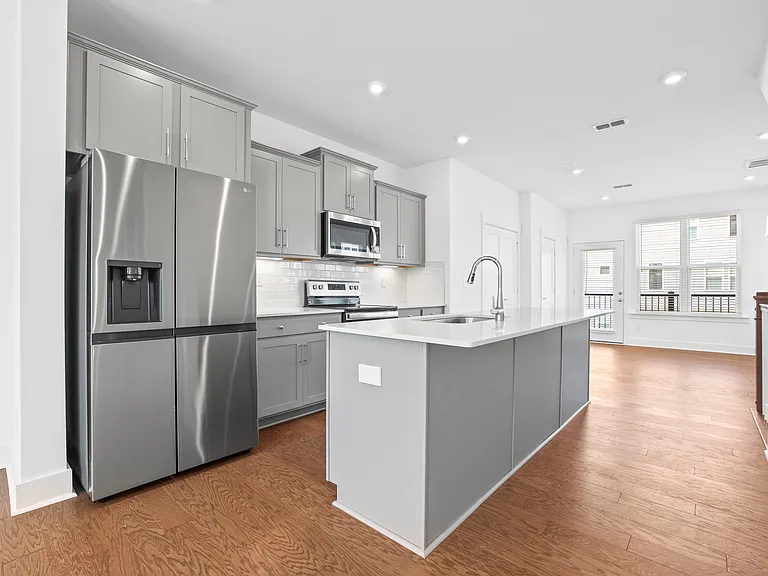 5005 Sovereignty Ct — Photo 3
