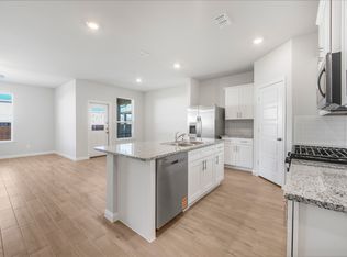 1902 Bluebonnet Ln, Farmersville, TX 75442