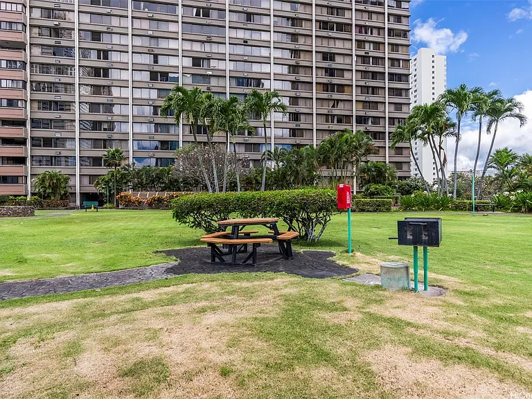 1255 Nuuanu Ave #E3203 — Photo 18