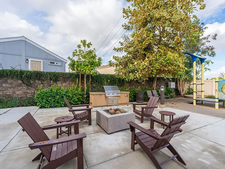 7756 Taylor Ln — Photo 42