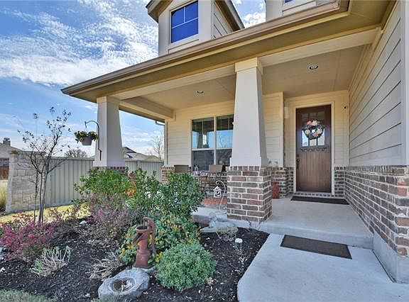 4th image of 108 Hedgerow Ln