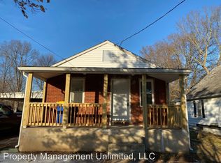25 Pear Ave, Manchester, PA 17345