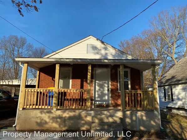 25 Pear Ave, Manchester, PA 17345