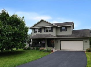 4122 Mill Run Rd, Eau Claire, WI 54703