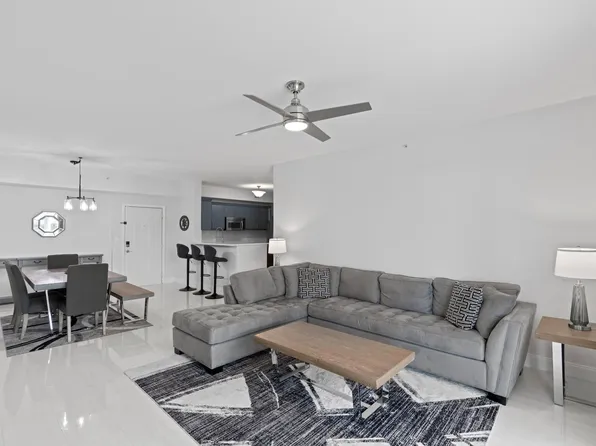 802 W Windward Way #217, Lantana, FL 33462