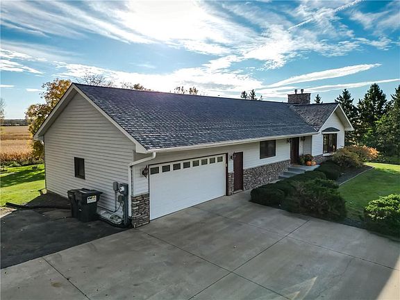 3rd image of 2039 Town Hall Road