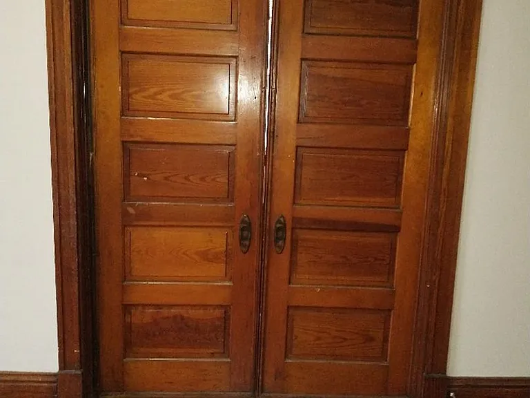 3227 Jefferson Ave — Photo 4
