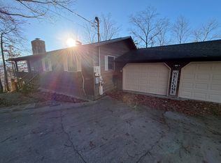 1001 Old Laurel Ln, Sevierville, TN 37876