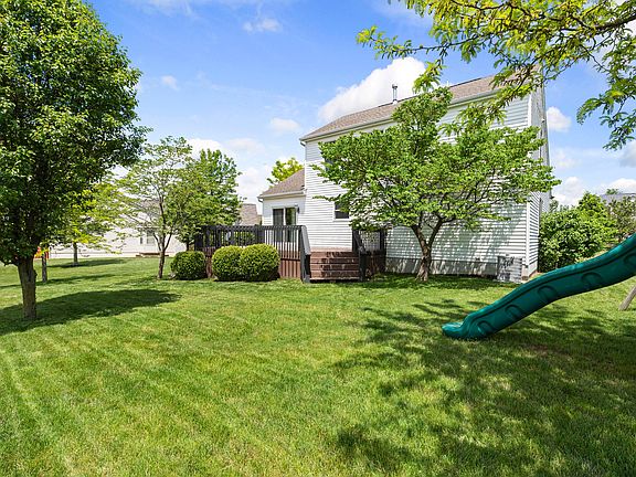 4th image of 7813 Ashstone Ct