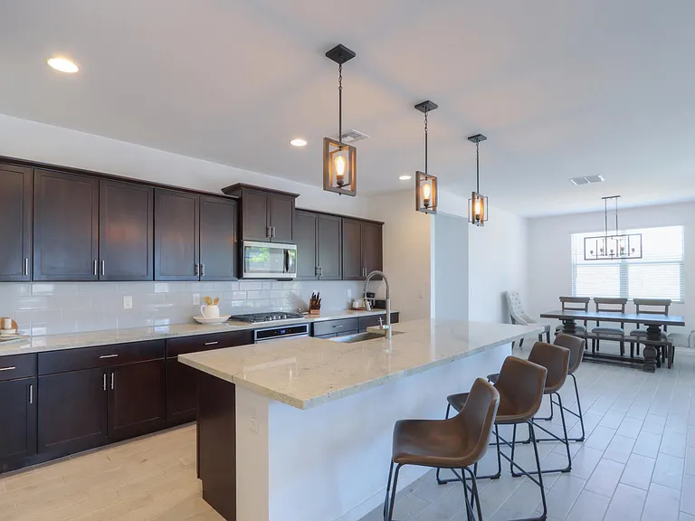 264 S San Gregorio Ln — Photo 16