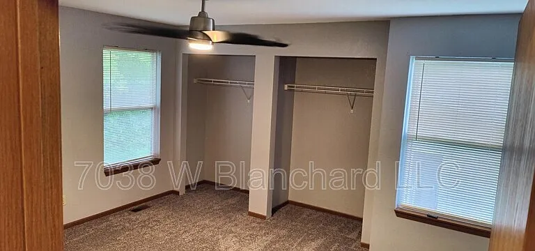 815 Whitney St — Photo 10