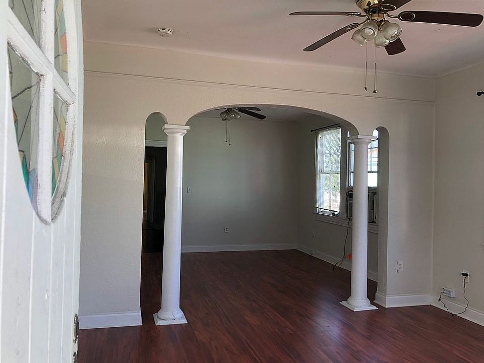 1st image of 4952 Mandeville St