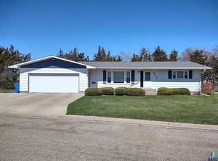 309 W 9th St, Miller, SD 57362