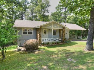 738 Dave Creek Pkwy, Fairfield Bay, AR 72088