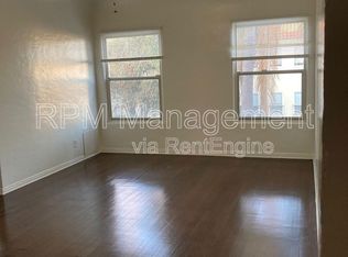 111 S Manhattan Pl #201, Los Angeles, CA 90004