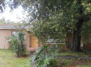 1601 E Navajo Ave, Tampa, FL 33612