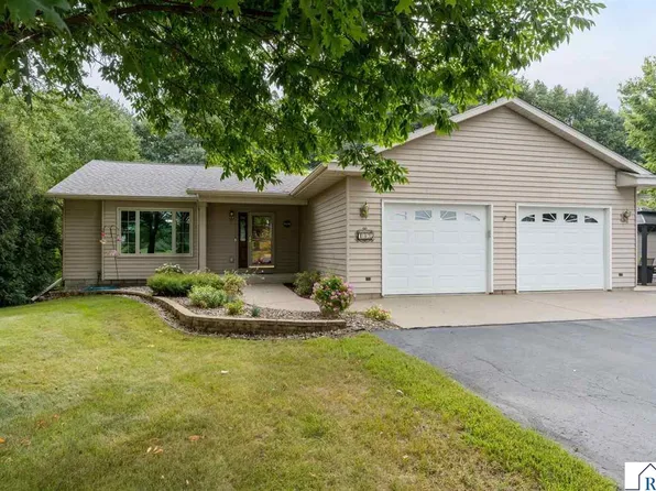 142 Jacks Dr, Madison Lake, MN 56063