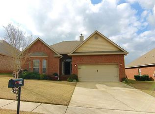 2534 Hedgerow Dr, Mobile, AL 36695