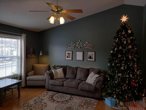 3rd image of 1 Audrey Ln