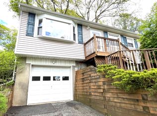 522 Dell Rd, Landing, NJ 07850