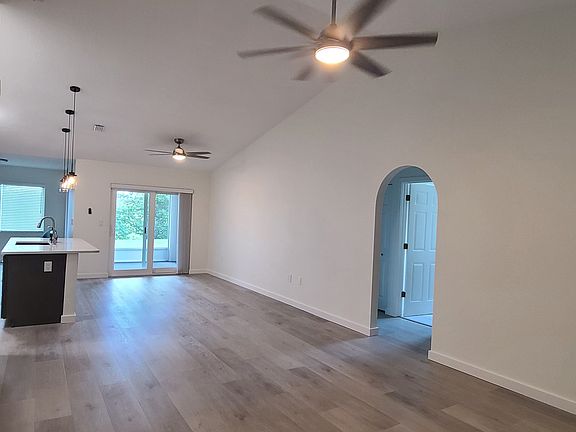 2nd image of 5531 Cynthia Ln