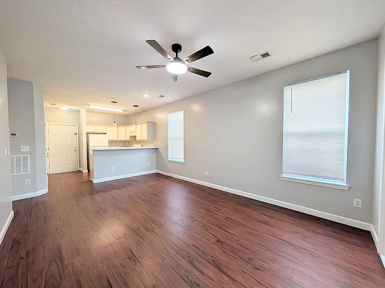 484 River Oaks Dr #62E — Photo 10