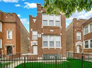 8120 S Loomis Blvd, Chicago, IL 60620