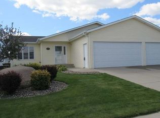 4807 Fairfax Loop, Bismarck, ND 58503