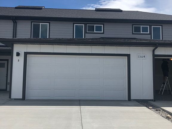 2nd image of 1304 Westwood Cir Unit C