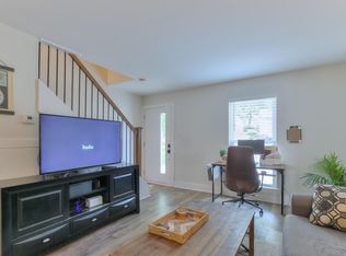 2126A Burns St, Nashville, TN 37216