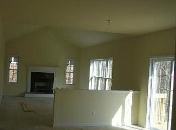 2nd image of 33 Glen Rock