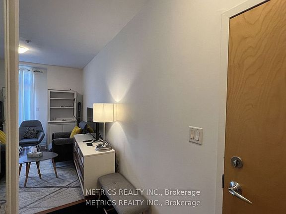 2nd image of 459 Kerr St #201