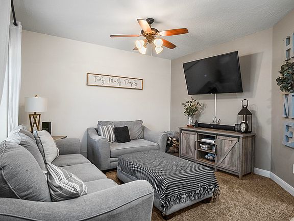 3rd image of 2075 S Sir Monte Dr APT 21