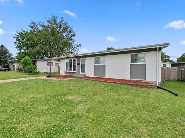 720 Redwing Dr, Florissant, MO 63031