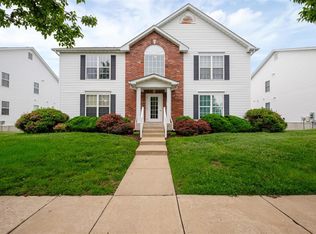 622 Homerun Dr, O'Fallon, MO 63366