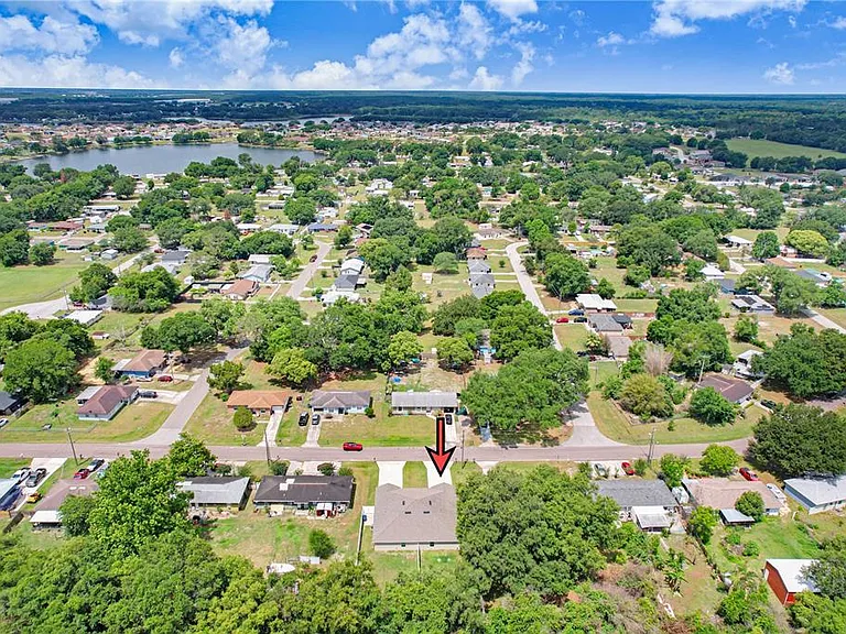 349 Honey Bee Ln — Photo 19