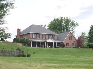 9 Johnstone Rd, South Charleston, WV 25309