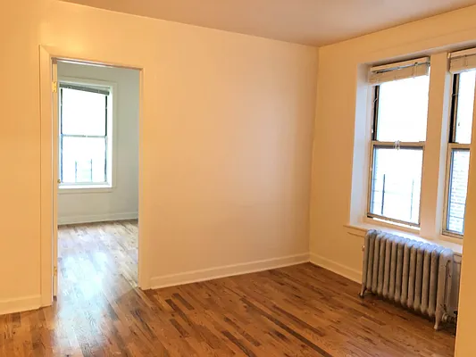 Rented by Lang Realty LLC | media 24