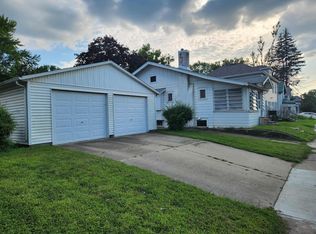 317 Randall St, Waterloo, IA 50701