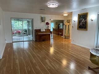 2nd image of 5146 Lake Osborne Drive Drive