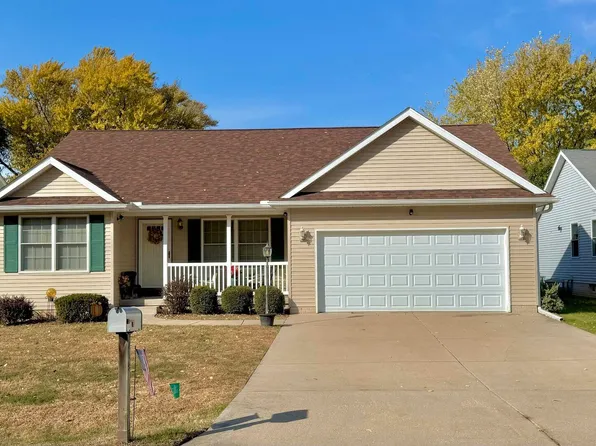 319 3rd Ave, Hampton, IL 61256