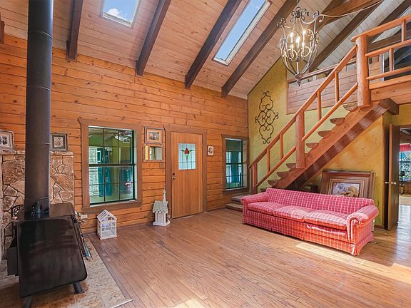 4th image of 12711 Ranch Road 12