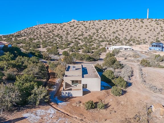 2nd image of 40A Camino De La Buena Vista Dr