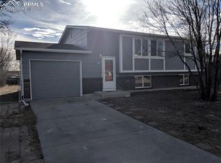 460 Avenida Del Cielo, Fountain, CO 80817